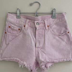 High waisted Levi’s Shorts